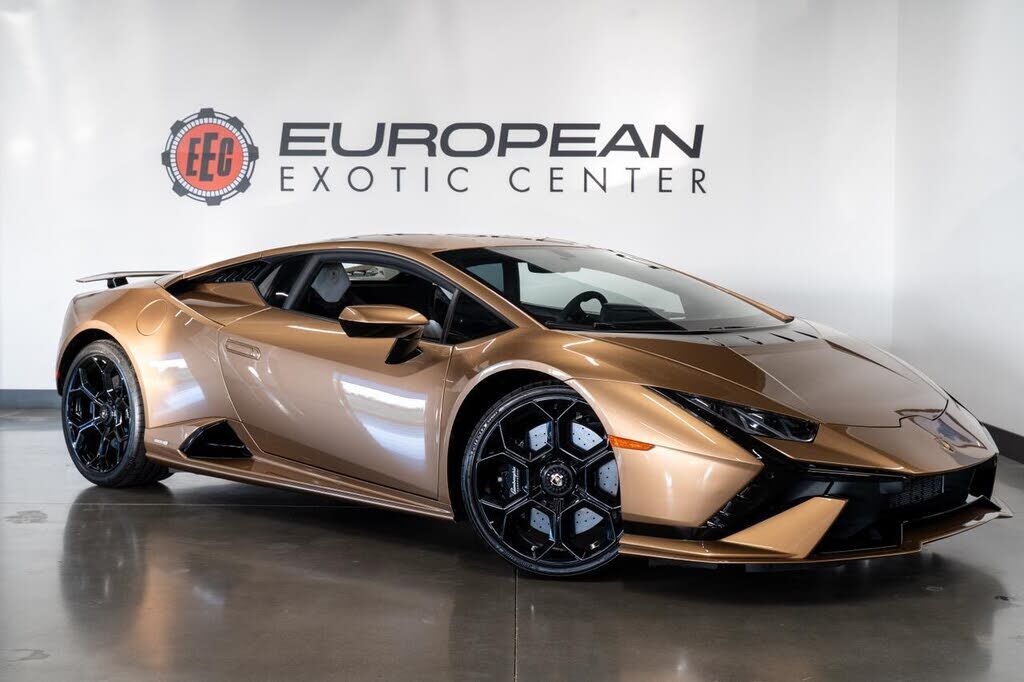 2024 LAMBORGHINI Huracan