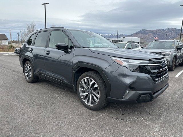 2025 SUBARU Forester