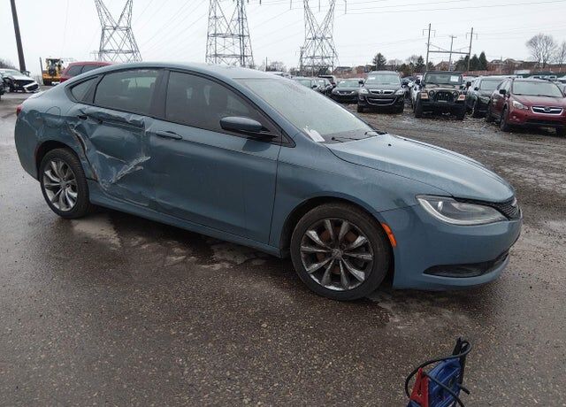 2015 CHRYSLER 200