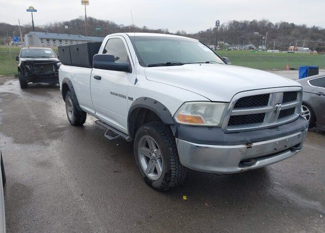 2011 DODGE Ram