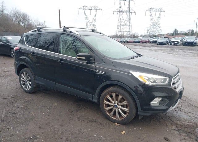 2017 FORD Escape