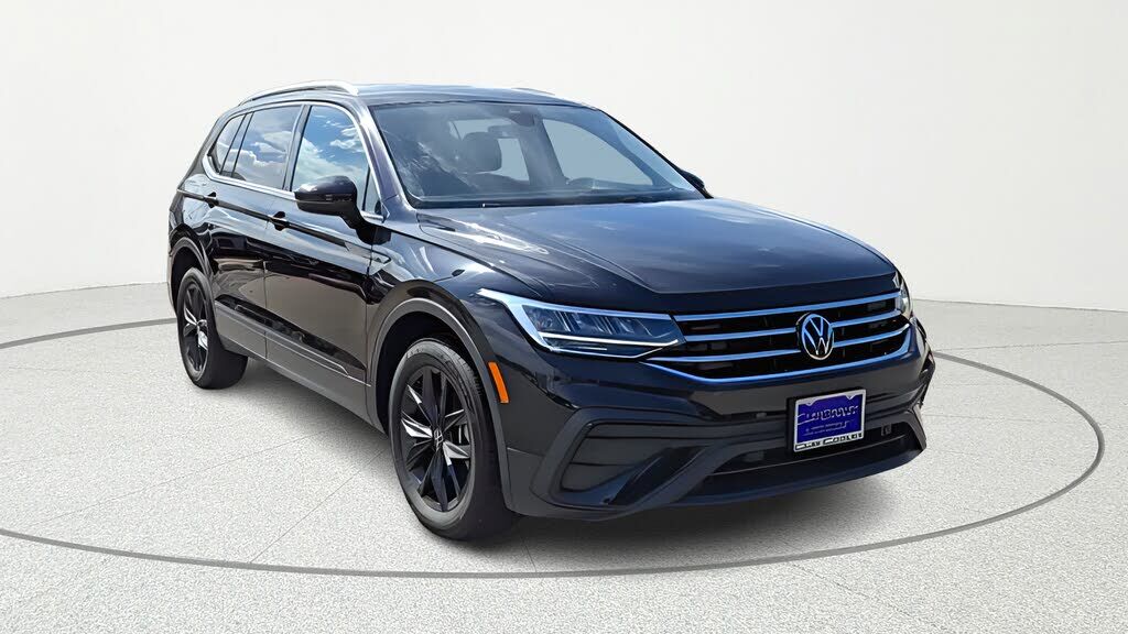 2024 VOLKSWAGEN Tiguan 4Motion