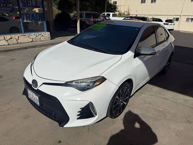 2018 TOYOTA Corolla