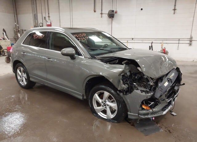 2021 AUDI Q3