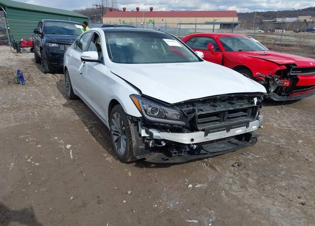 2015 HYUNDAI Genesis