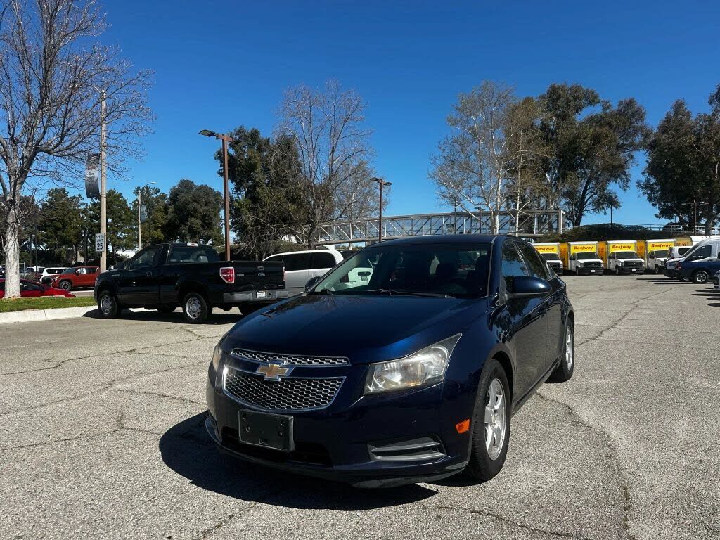 2011 CHEVROLET Cruze