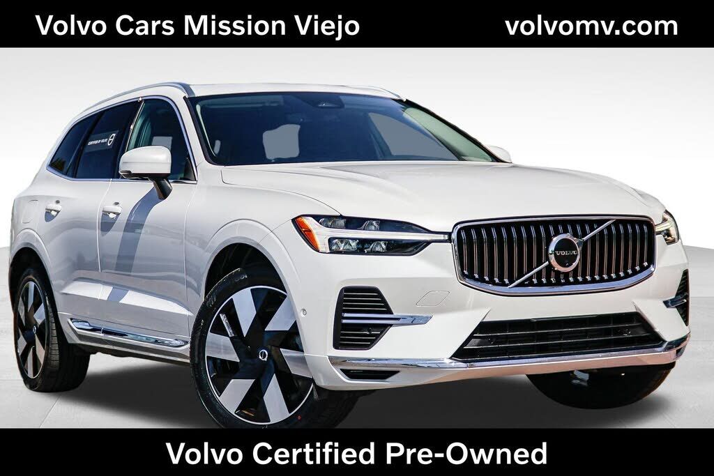 2023 VOLVO XC60