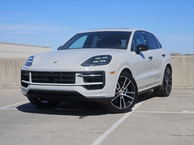 2026 PORSCHE Cayenne