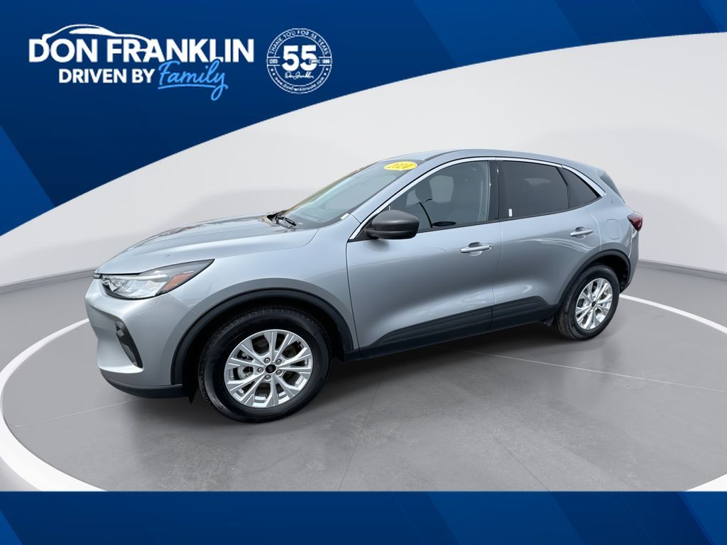 2024 FORD Escape