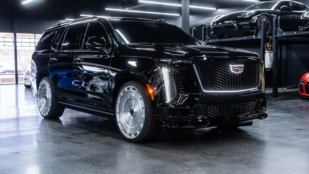 2026 CADILLAC Escalade