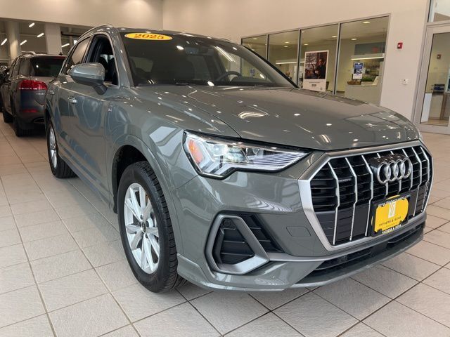 2025 AUDI Q3