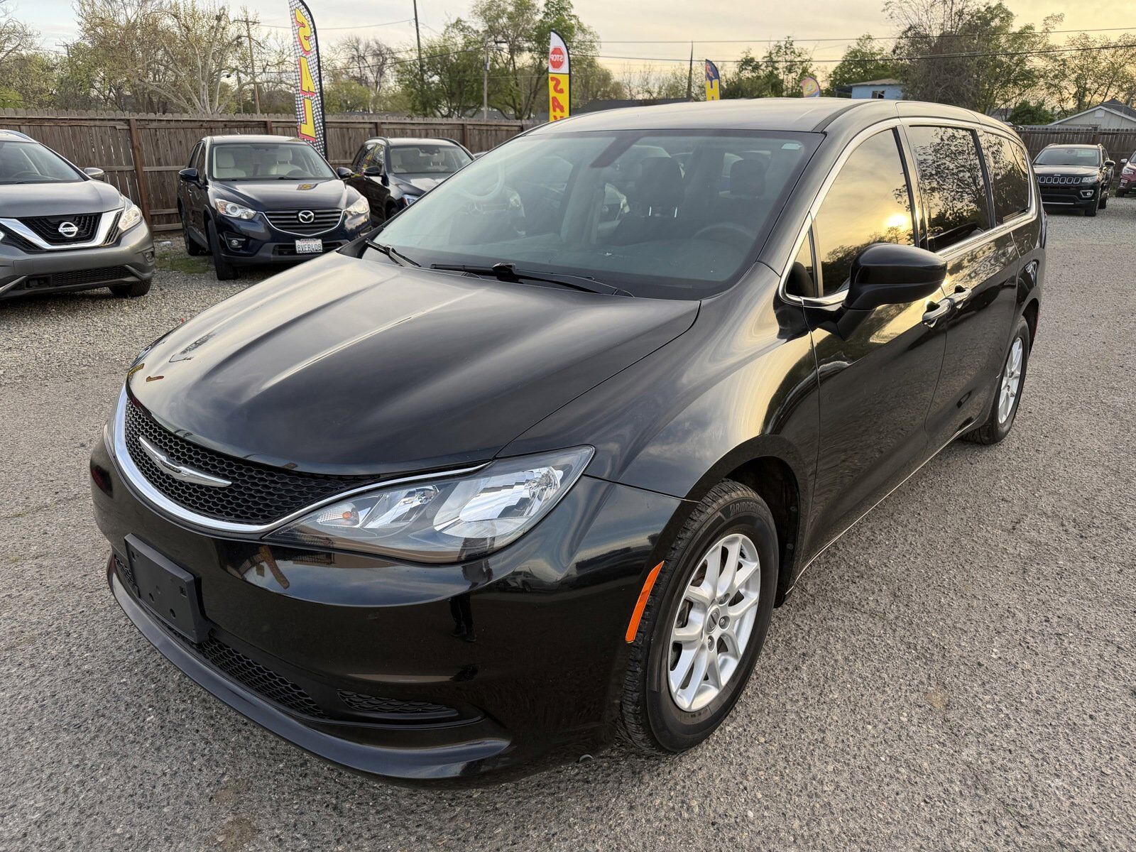 2021 CHRYSLER Voyager