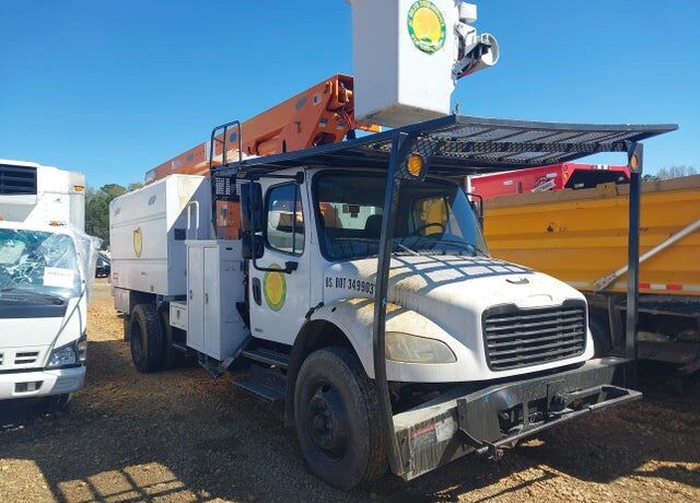 2011 FREIGHTLINER M2