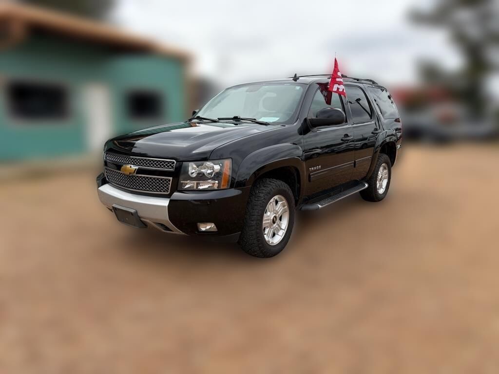 2013 CHEVROLET Tahoe