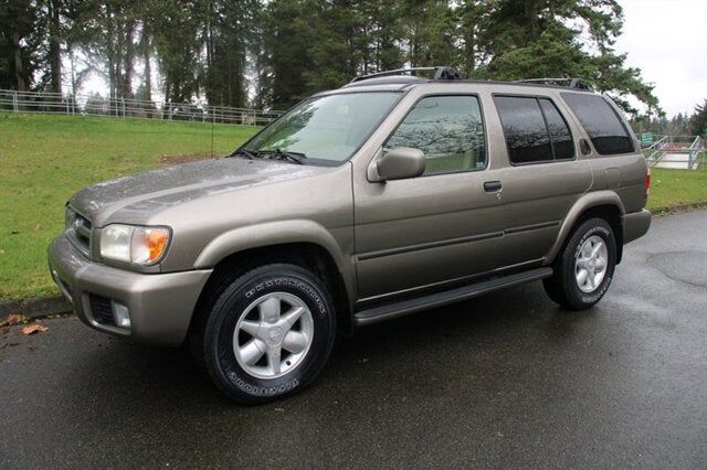 2001 NISSAN Pathfinder