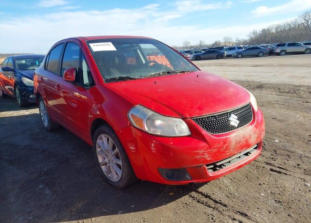 2011 SUZUKI SX4