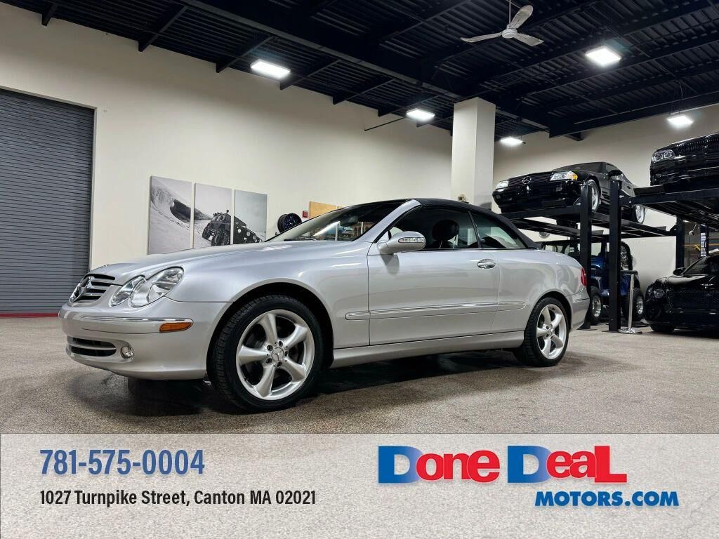 2005 MERCEDES-BENZ CLK-Class