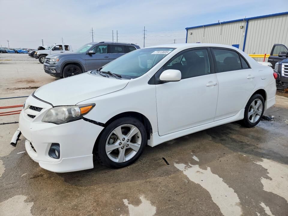2011 TOYOTA Corolla