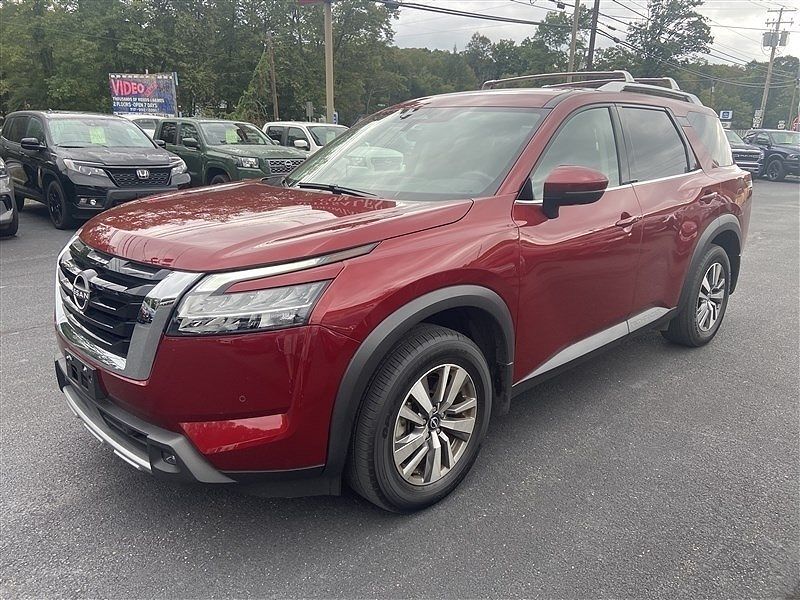 2023 NISSAN Pathfinder