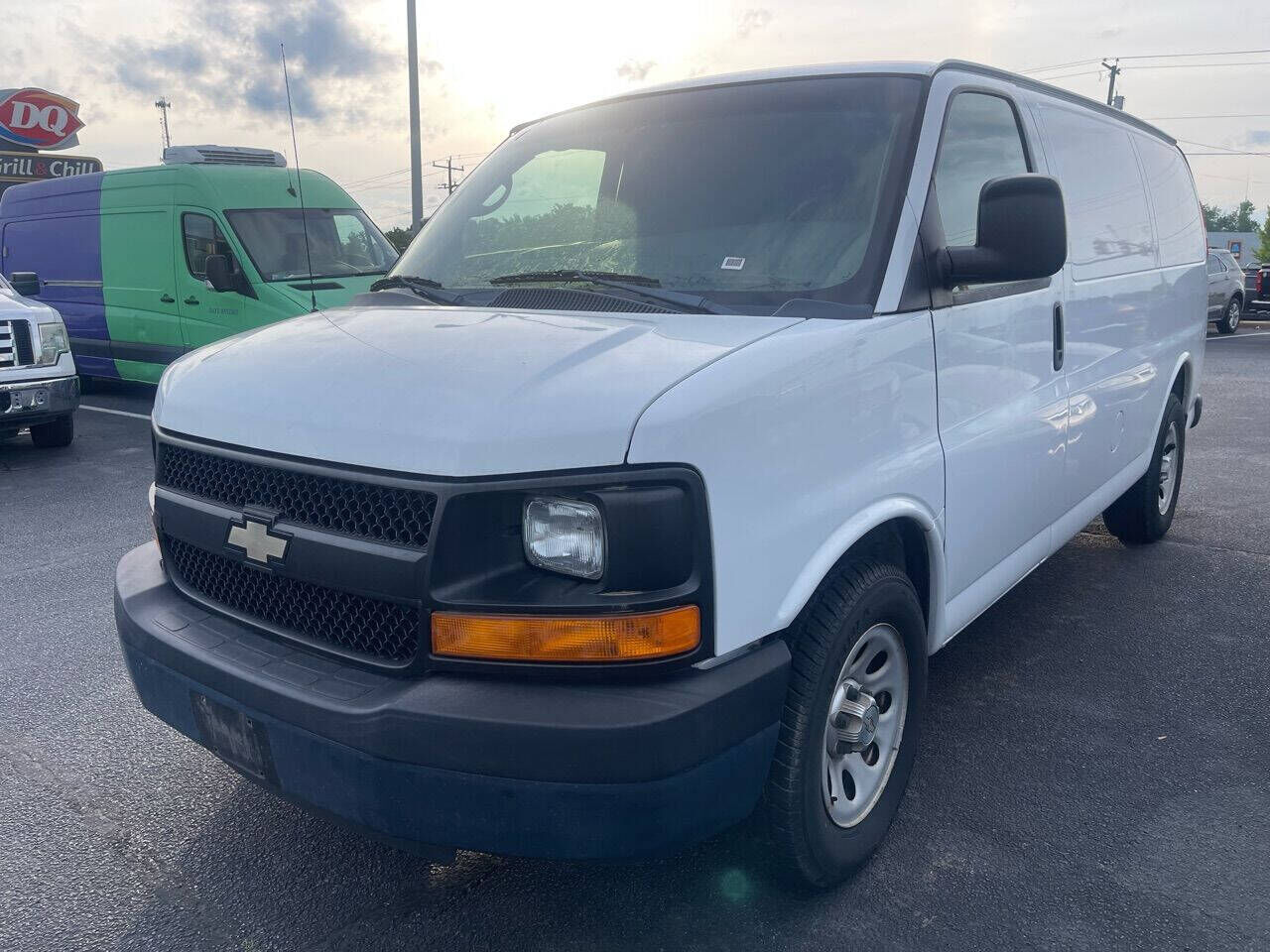 2012 CHEVROLET Express