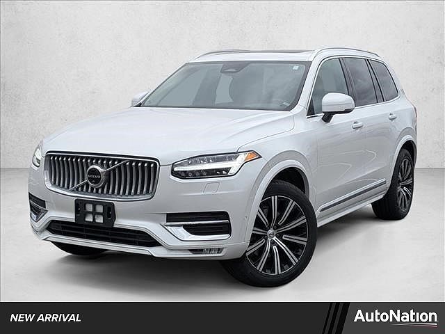 2023 VOLVO XC90