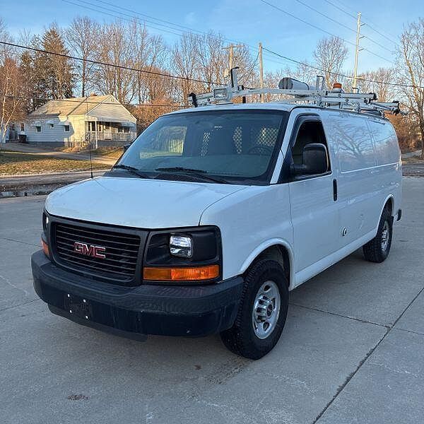 2015 GMC Savana