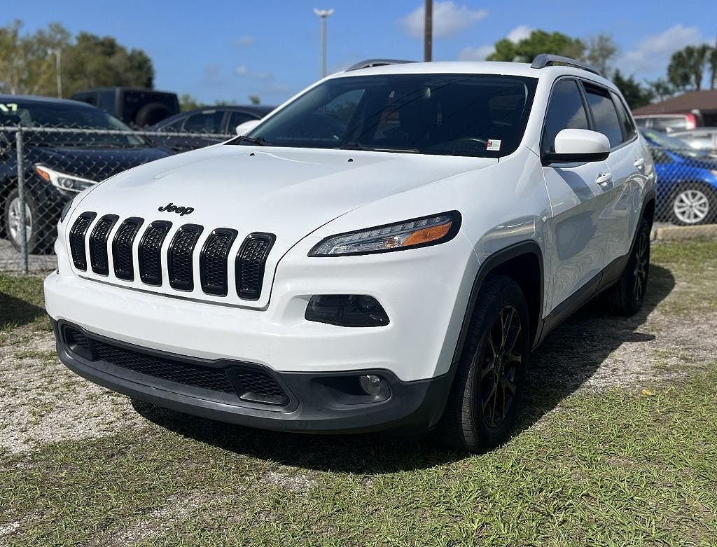 2017 JEEP Cherokee