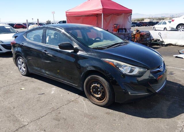 2016 HYUNDAI Elantra