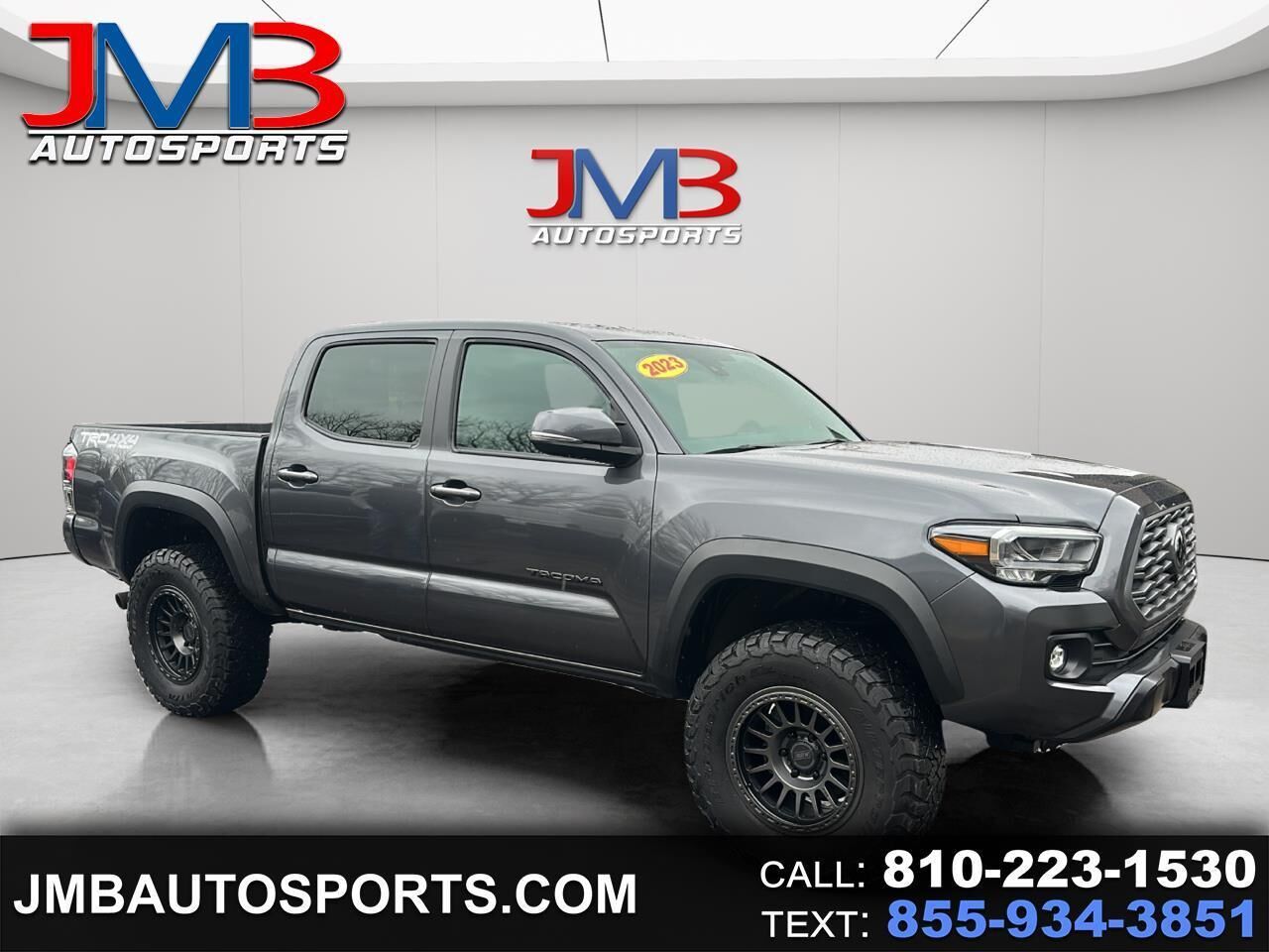 2023 TOYOTA Tacoma