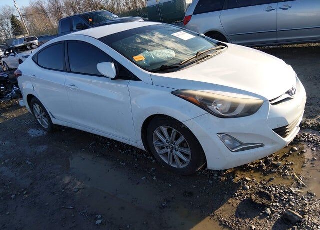2015 HYUNDAI Elantra