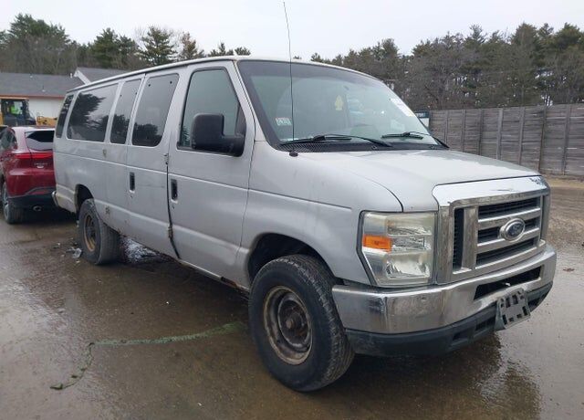 2008 FORD E-350