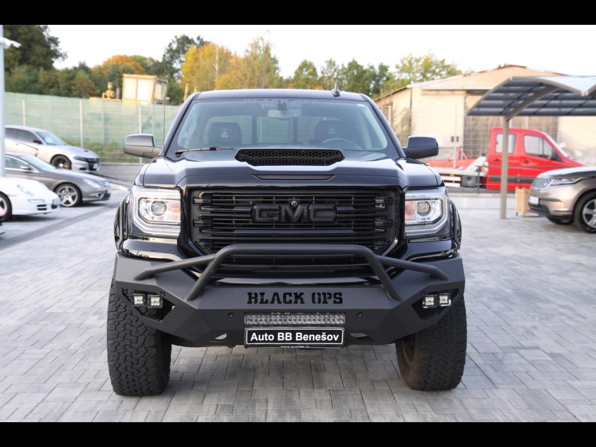 2018 GMC Sierra
