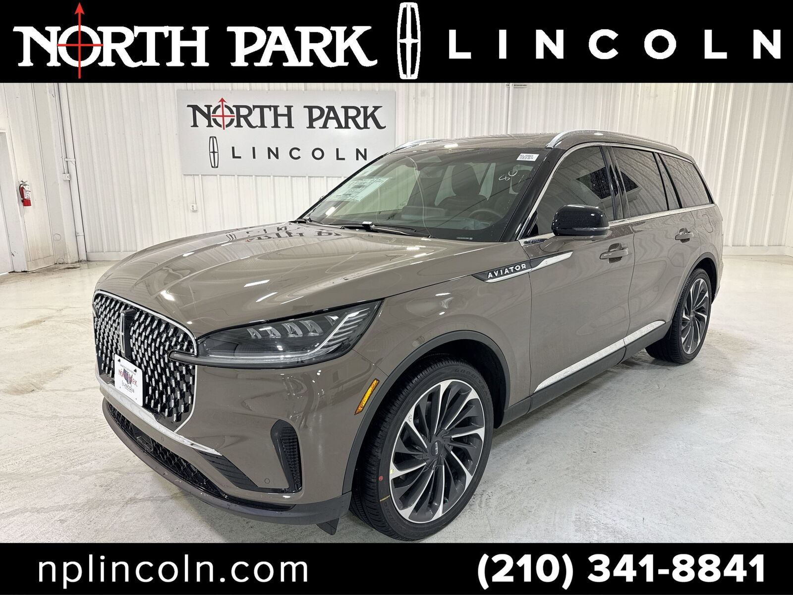 2026 LINCOLN Aviator