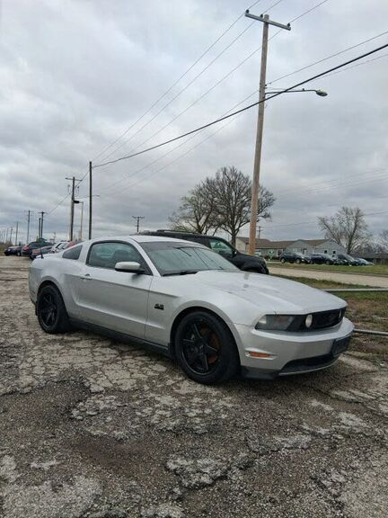 2010 FORD Mustang