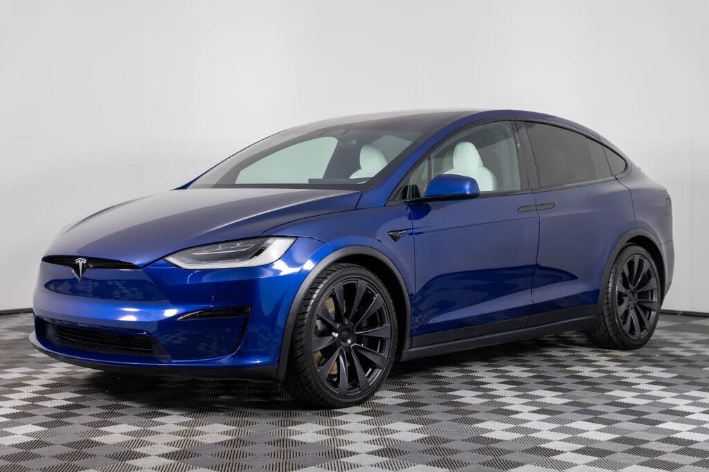 2023 TESLA Model X