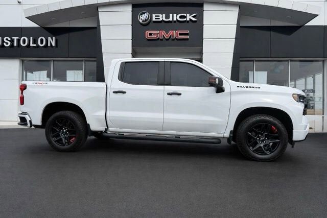 2022 CHEVROLET Silverado