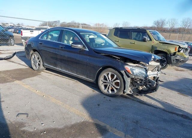 2017 MERCEDES-BENZ C-Class
