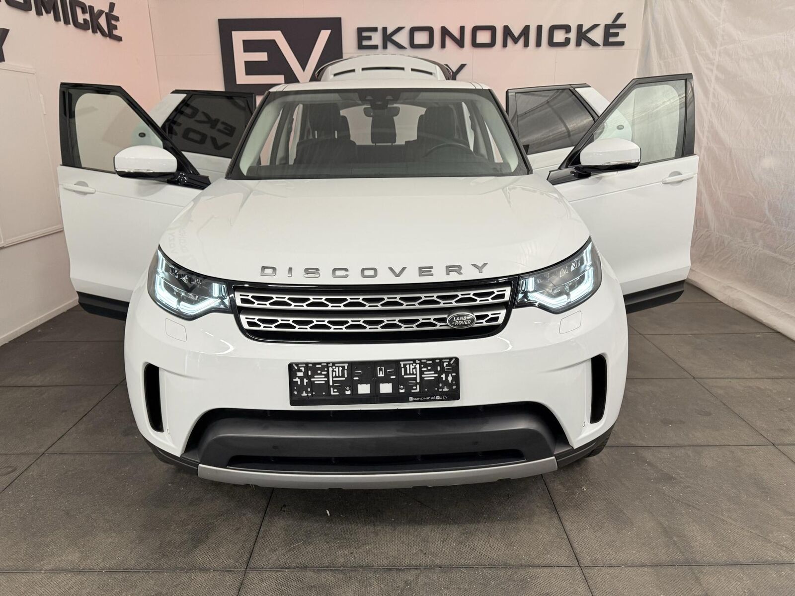 2020 LAND ROVER Discovery