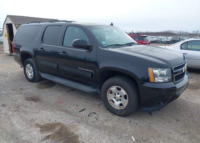 2014 CHEVROLET Suburban