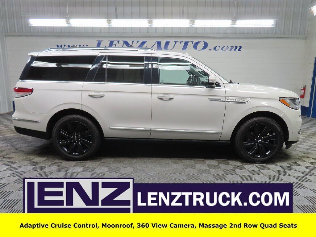 2024 LINCOLN Navigator