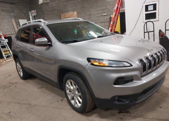 2017 JEEP Cherokee