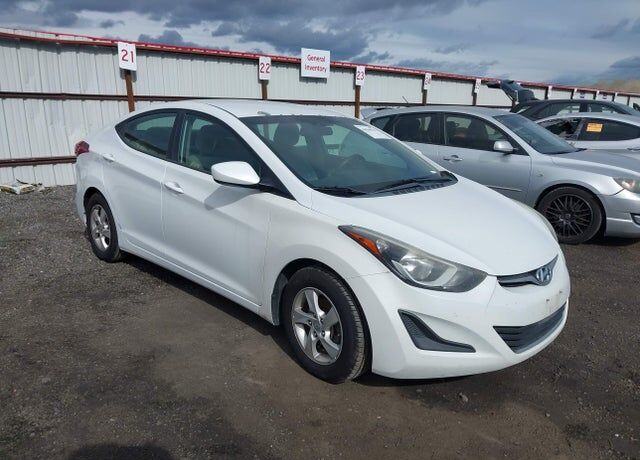 2015 HYUNDAI Elantra