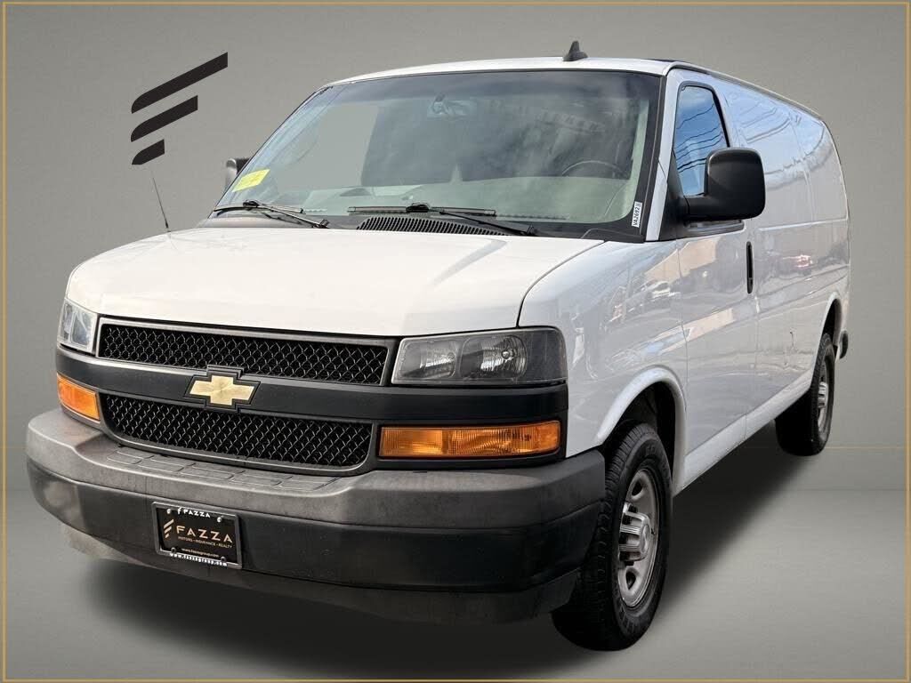 2018 CHEVROLET Express