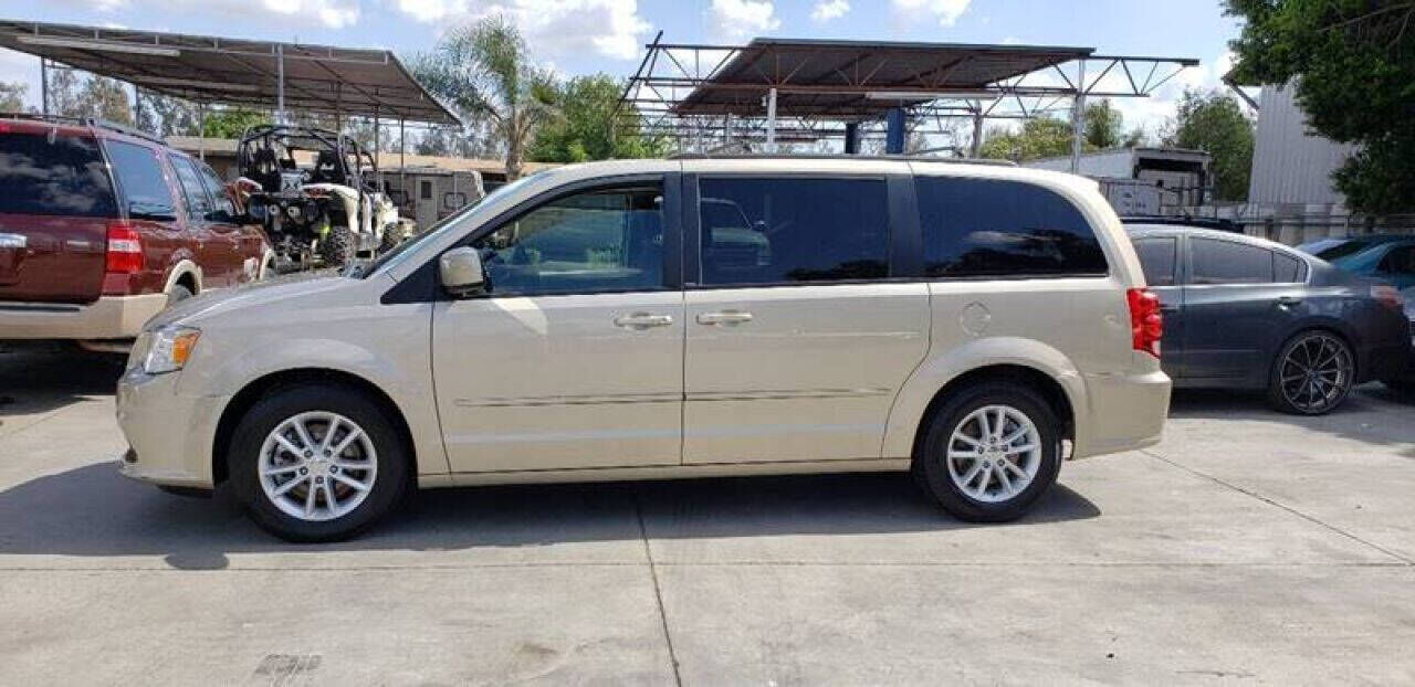 2014 DODGE Grand Caravan