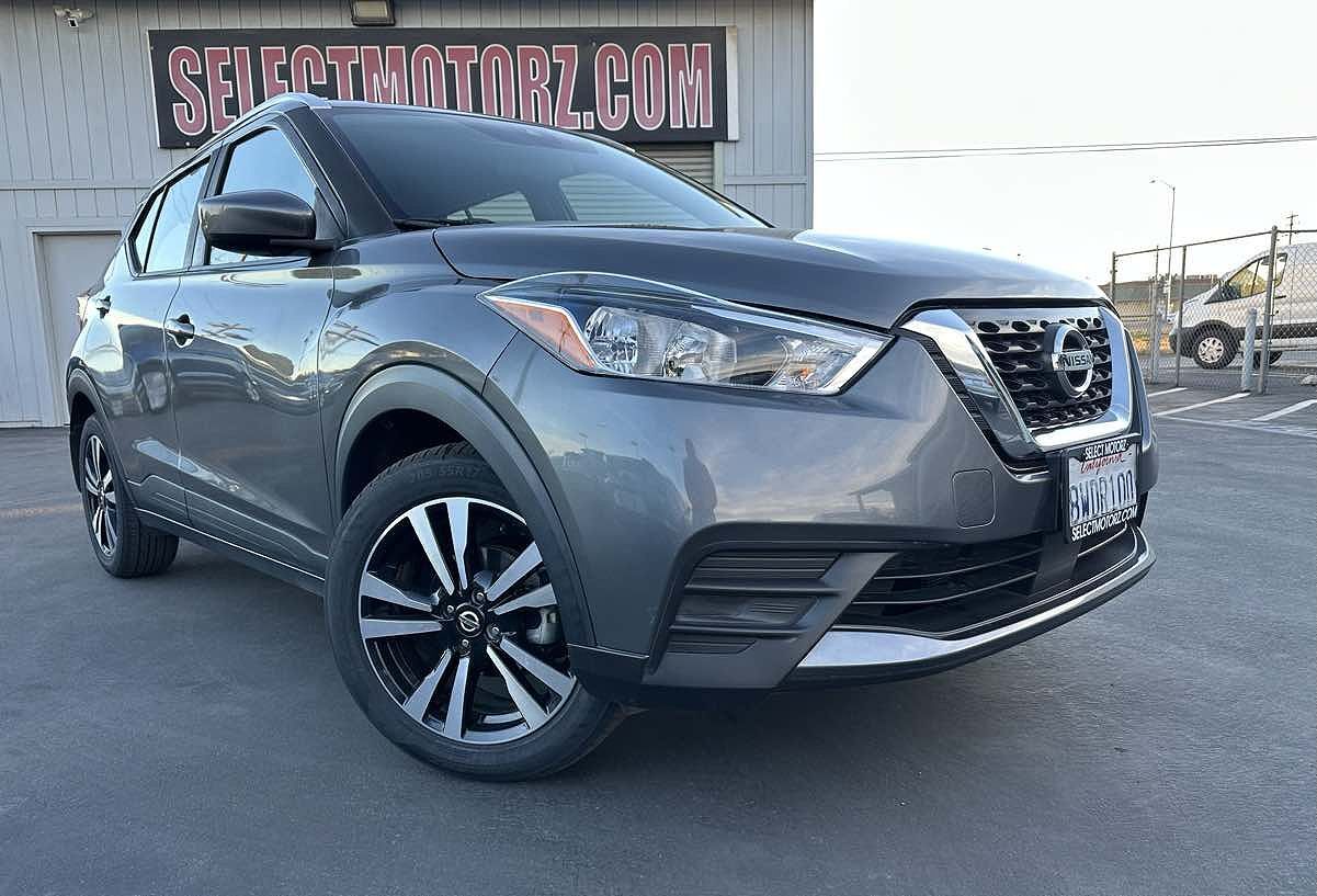 2020 NISSAN Kicks