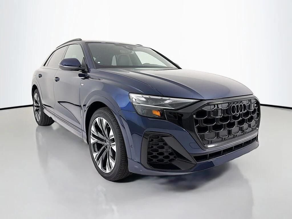 2026 AUDI Q8
