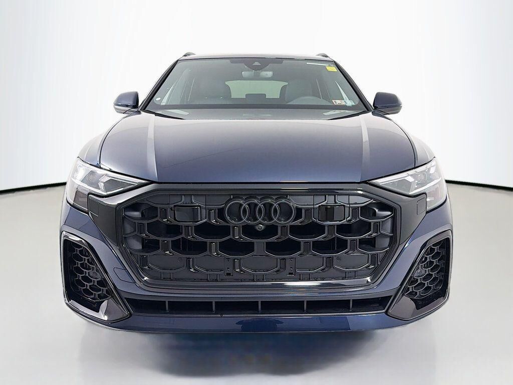 2026 Audi Q8