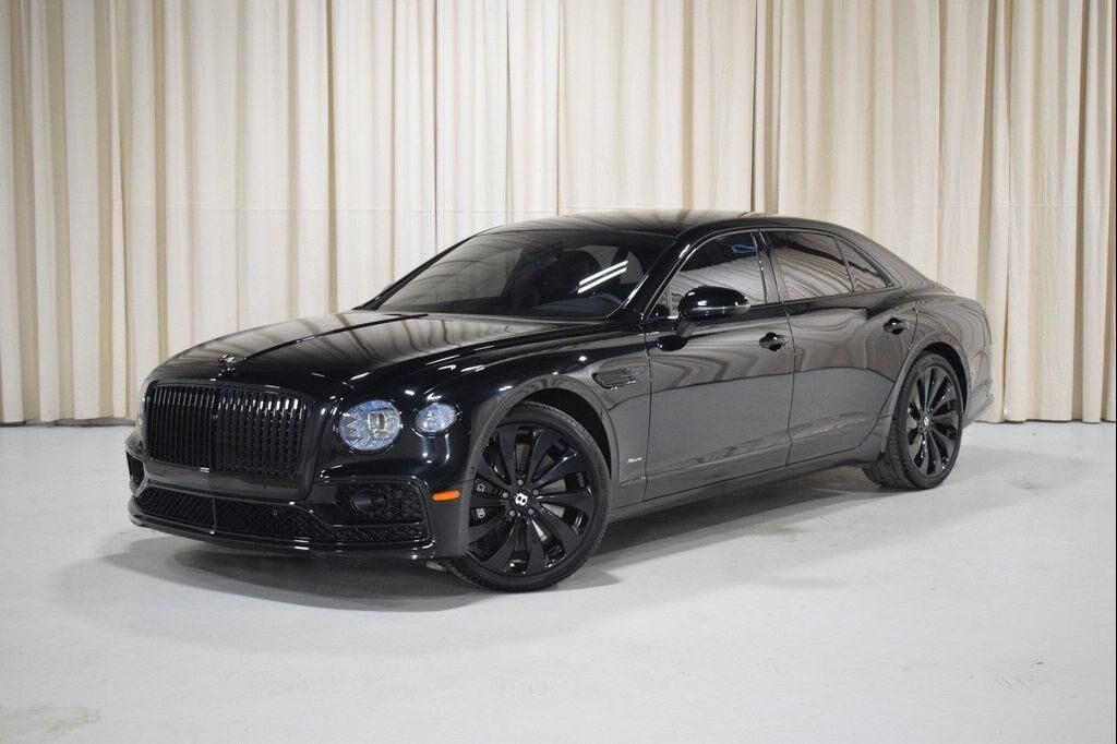 2023 BENTLEY Flying Spur