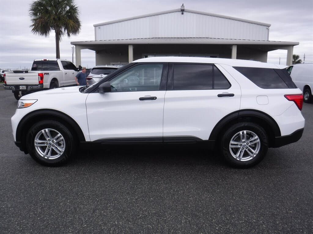 2022 FORD Explorer