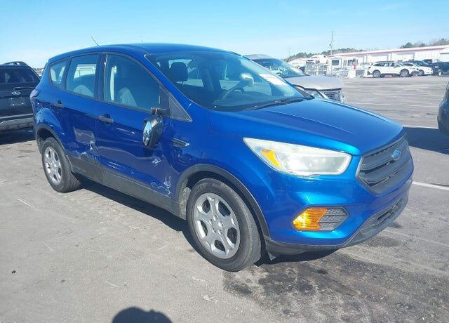 2017 FORD Escape